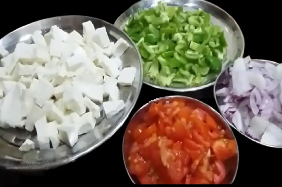 Paneer Shimla Mirch Tomato Onion